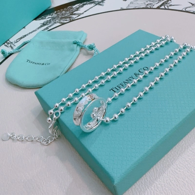 Tiffany Necklaces Vibrant 252345
