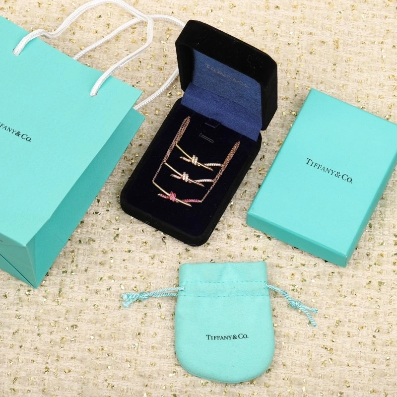Sporty Tiffany Necklaces 252338