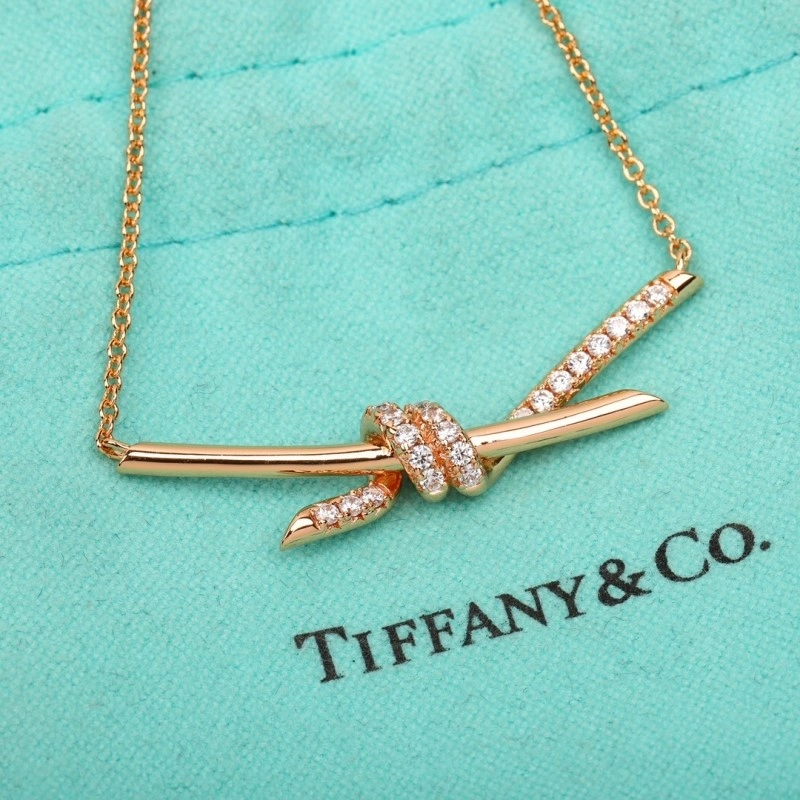 Sporty Tiffany Necklaces 252338