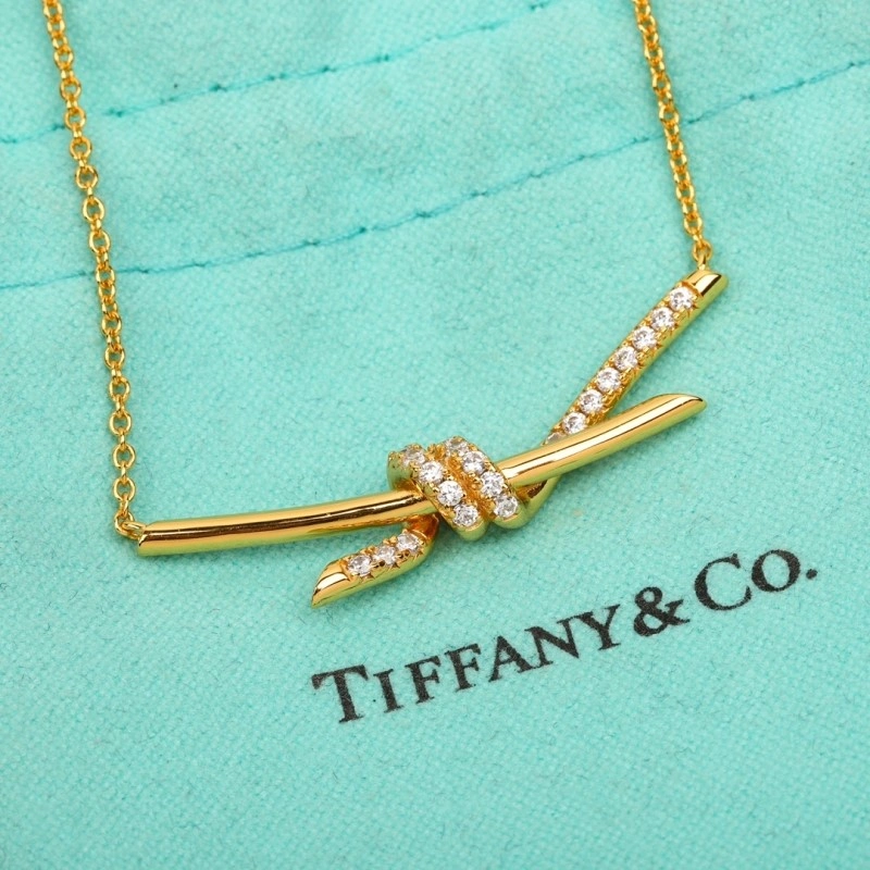 Sporty Tiffany Necklaces 252338