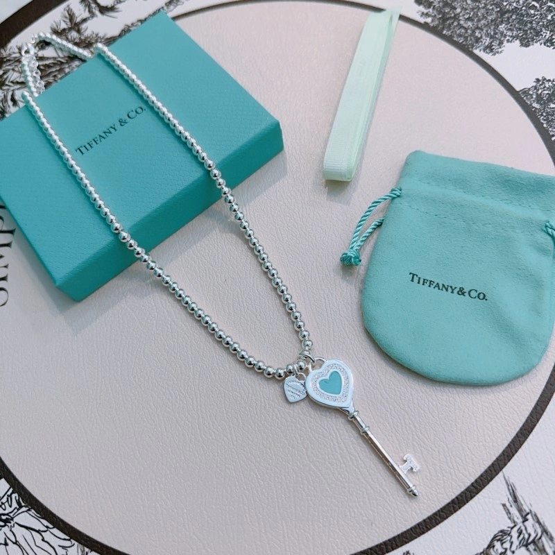 Tiffany Necklaces Classic 252336
