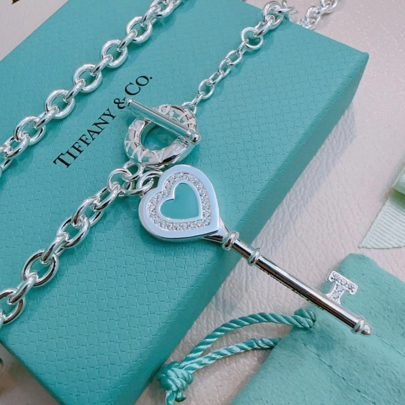 MultiPurpose Tiffany Necklaces 252328
