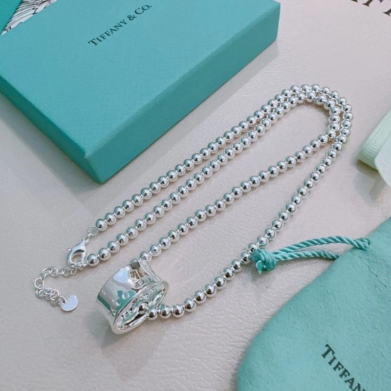 Tiffany Necklaces Effortless 252326