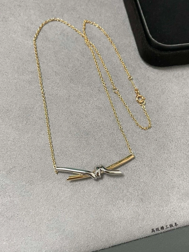 Tiffany Necklaces Lightweight 252317