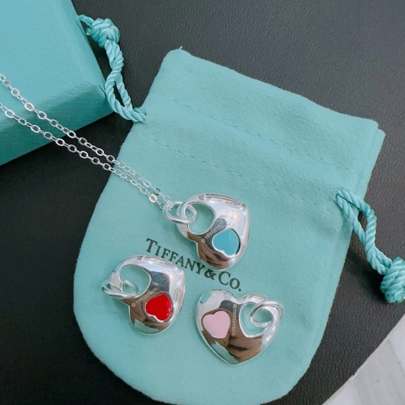 Classic Tiffany Necklaces 252310