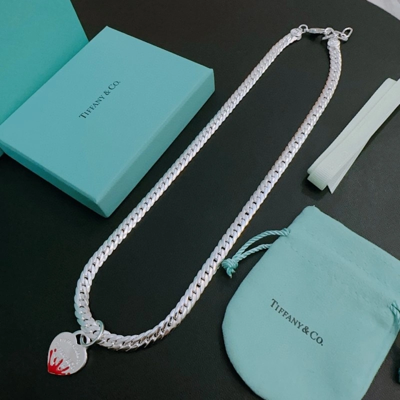 Effortless Tiffany Necklaces 252296