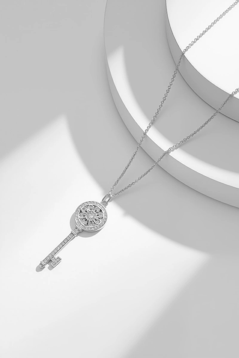 Tiffany Necklaces Vibrant 252275