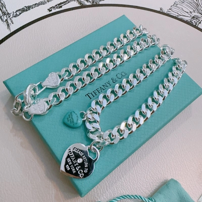 Tiffany Necklaces Versatile 252286