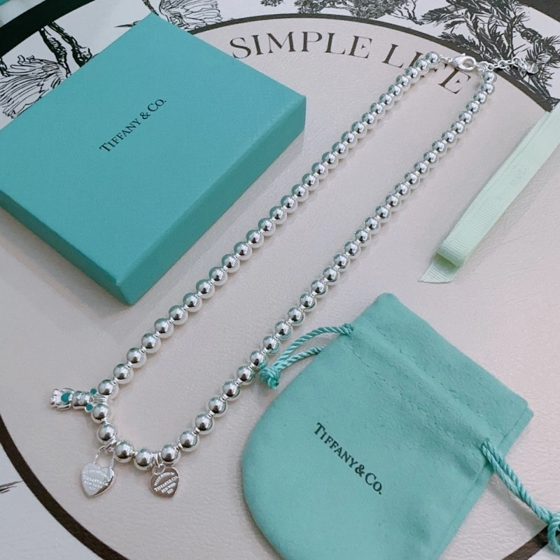 Contemporary Tiffany Necklaces 252291