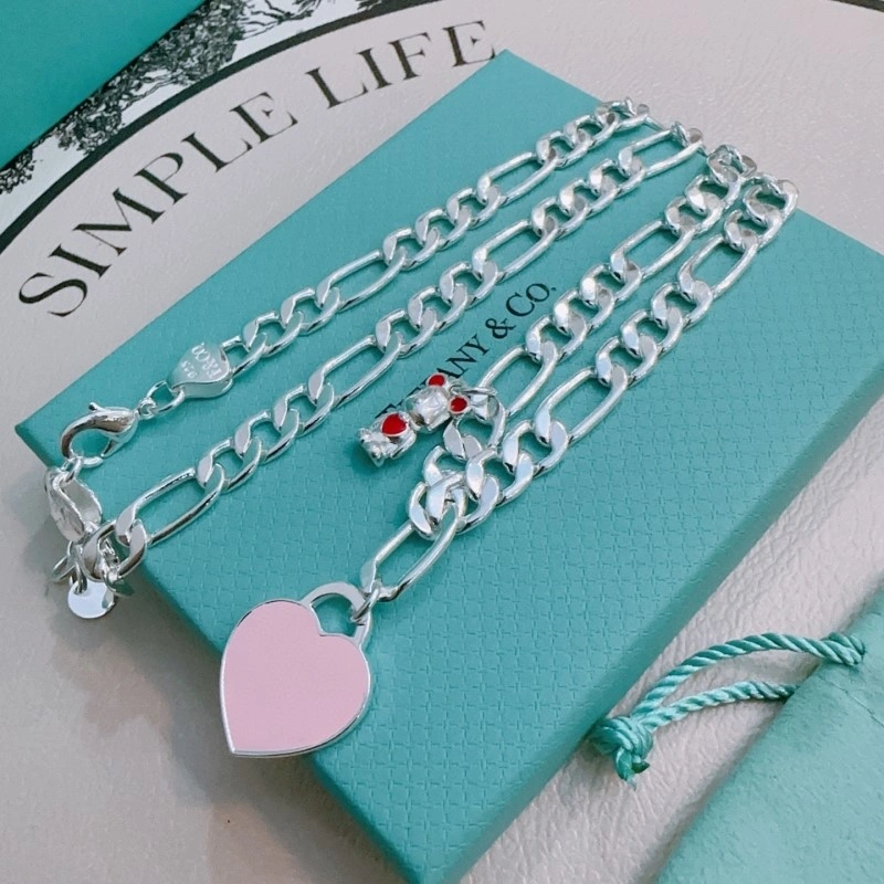UrbanChic Tiffany Necklaces 252271