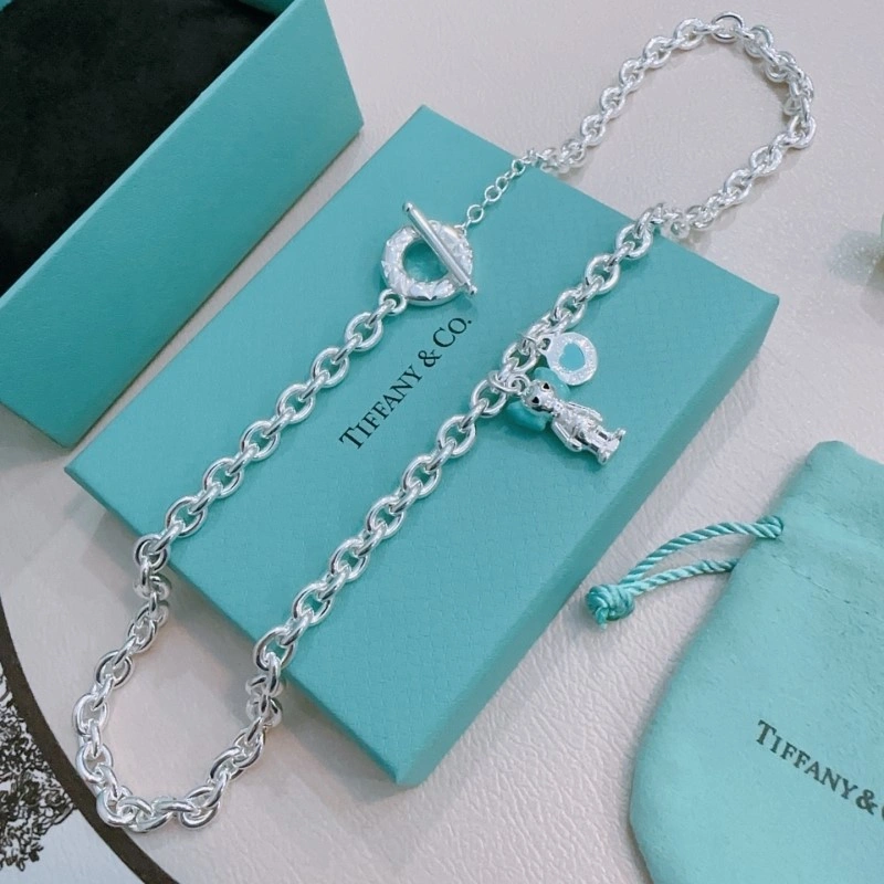 Tiffany Necklaces Versatile 252270