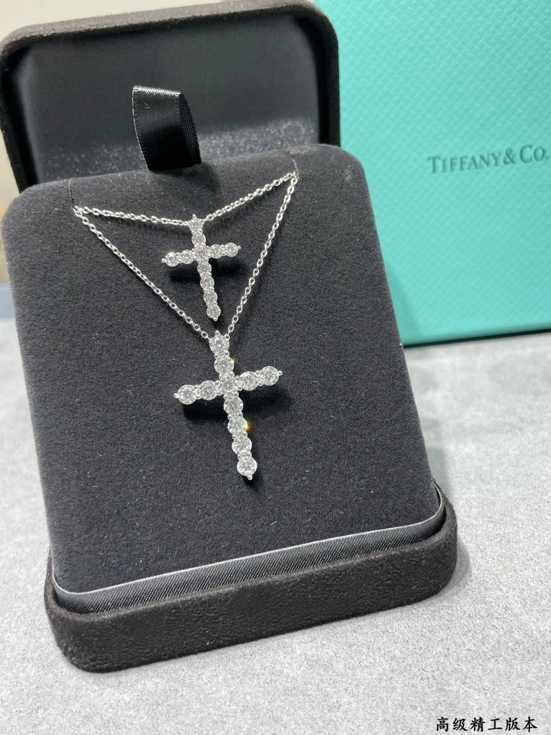 Tiffany Necklaces ComfortFit 252264