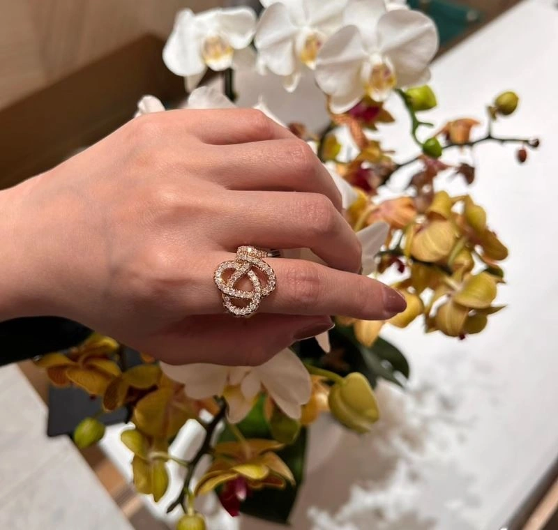 Comfortable Tiffany Rings 253859