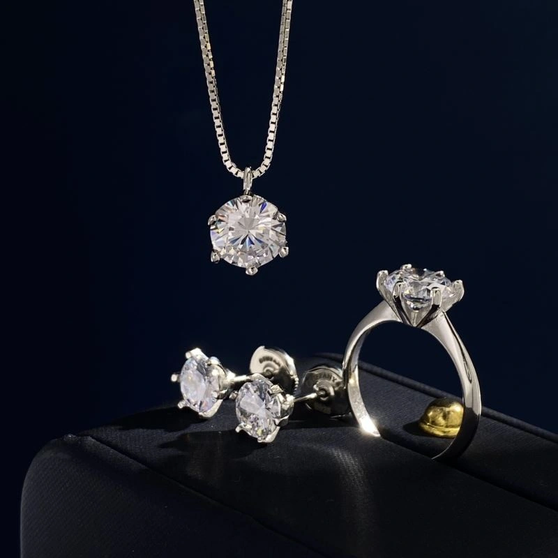 Lightweight Tiffany Rings 253717