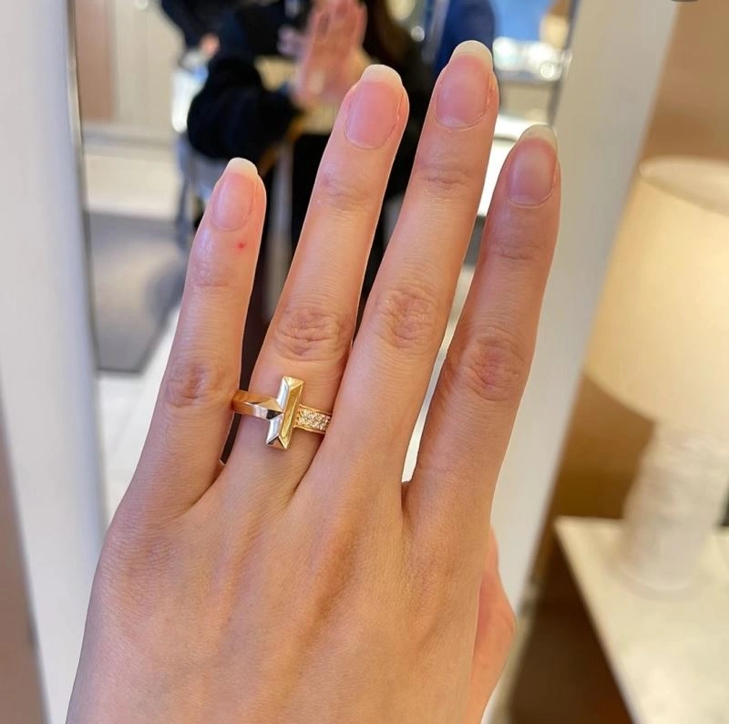 Breathable Tiffany Rings 253699