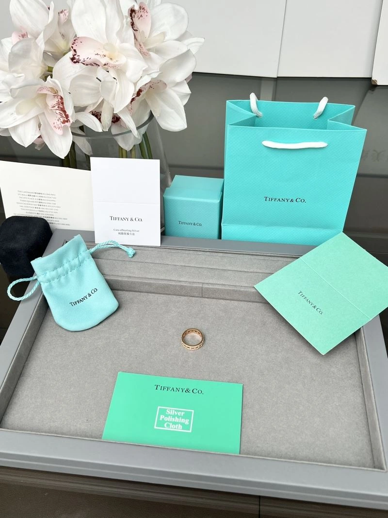Vibrant Tiffany Rings 253680