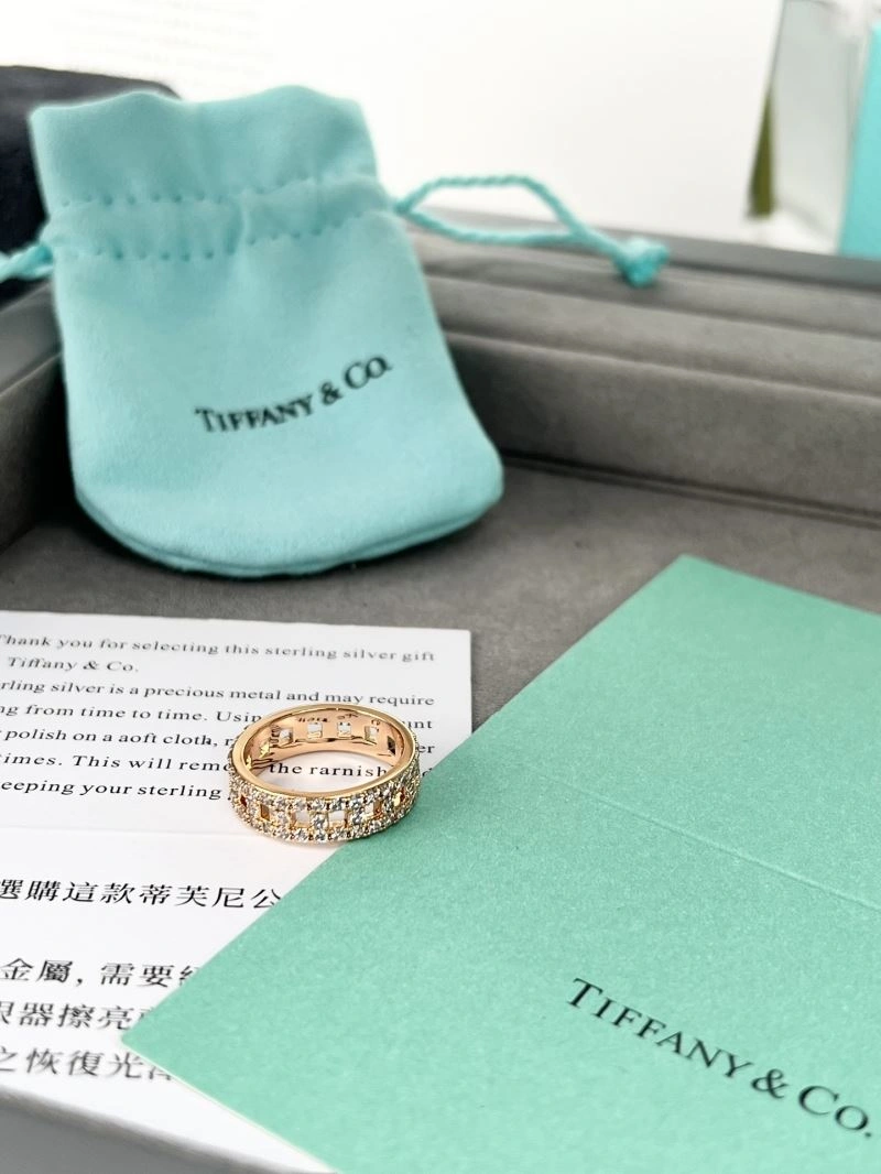 Vibrant Tiffany Rings 253680