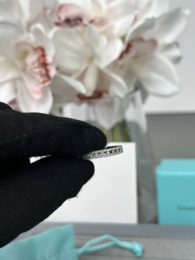 Tiffany Rings RelaxedFit 253679