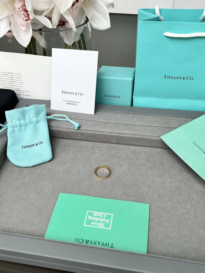 Minimalist Tiffany Rings 253674