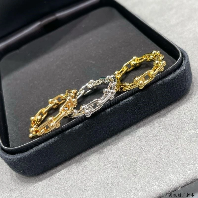 WellDesigned Tiffany Rings 252913