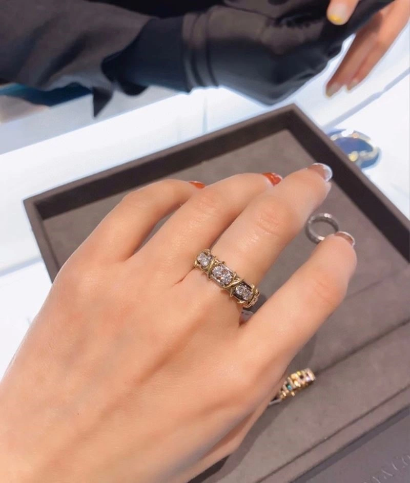 Cozy Tiffany Rings 252647