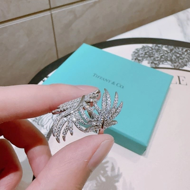 WrinkleFree Tiffany Rings 252517