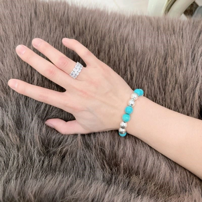 Supportive Tiffany Rings 252531
