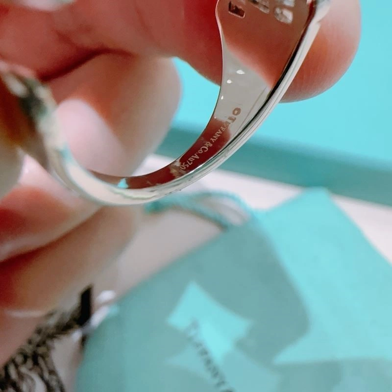 Supportive Tiffany Rings 252531