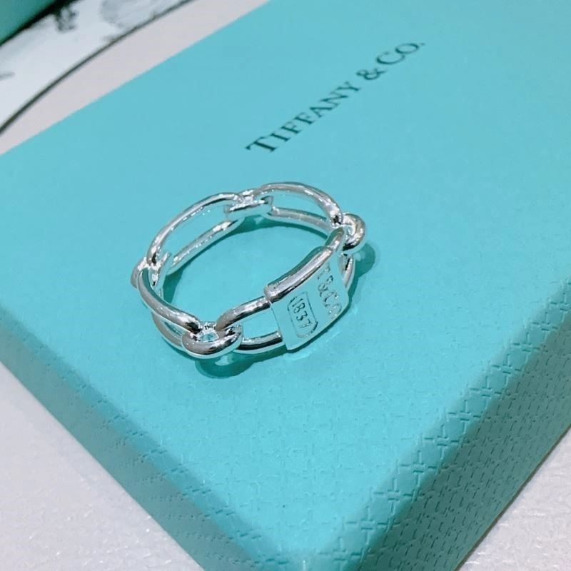 Lightweight Tiffany Rings 252512