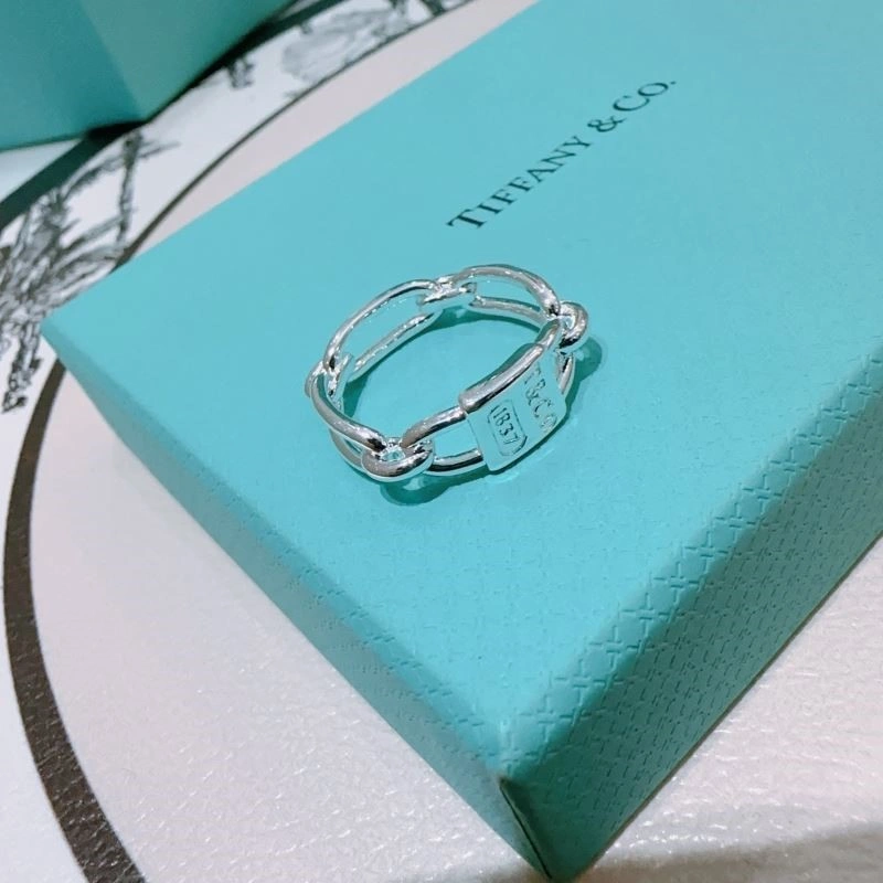 Lightweight Tiffany Rings 252512