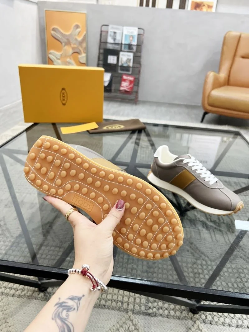 Bold Tods Shoes 3947