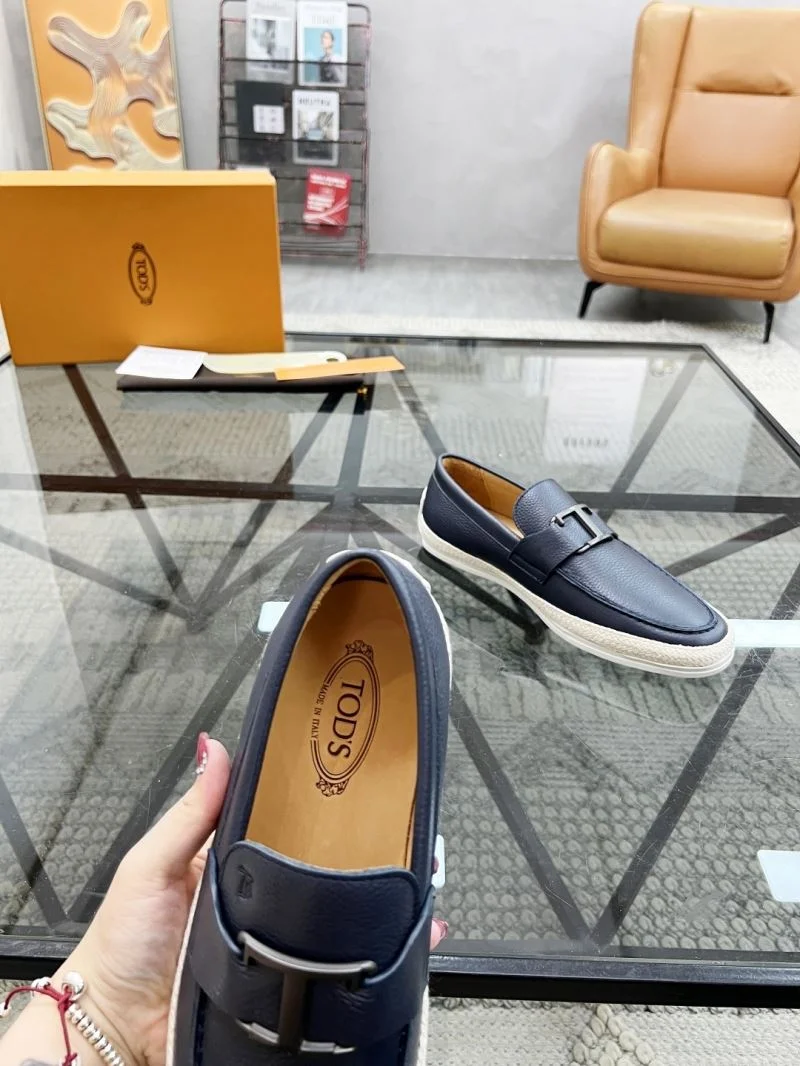 Sleek Tods Shoes 3940