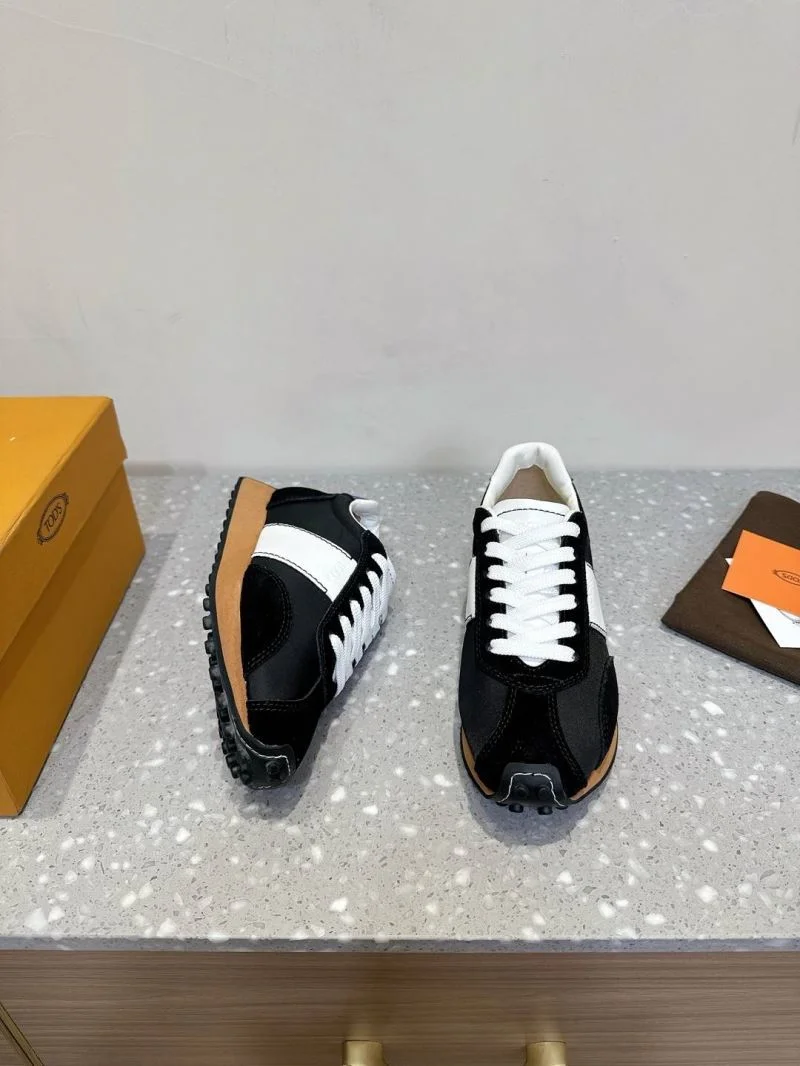 Cozy Tods Shoes 7162