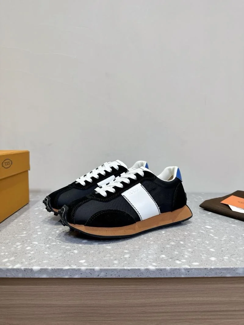 Cozy Tods Shoes 7162