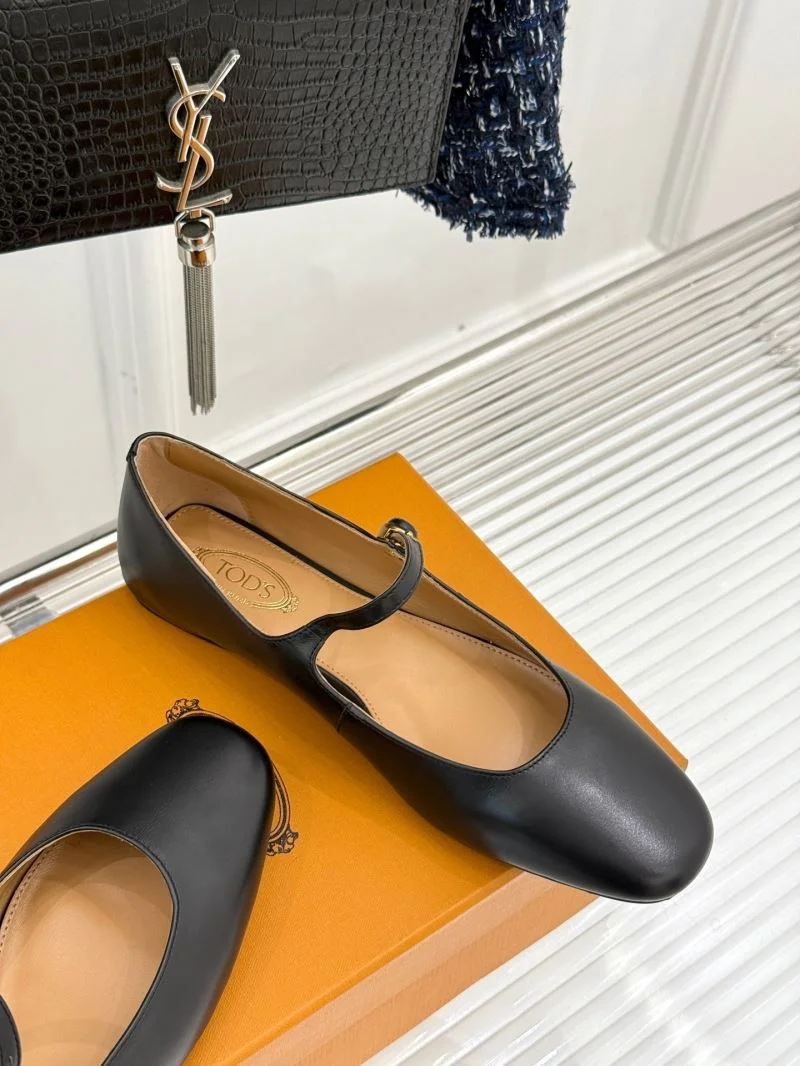 EasyMatch Tods Shoes 7198
