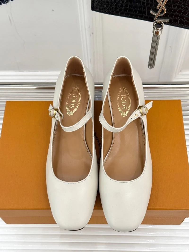 Trendsetting Tods Shoes 7203