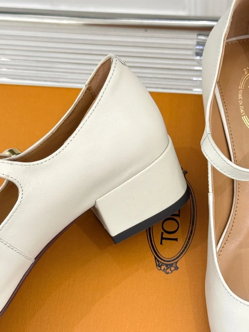Trendsetting Tods Shoes 7203