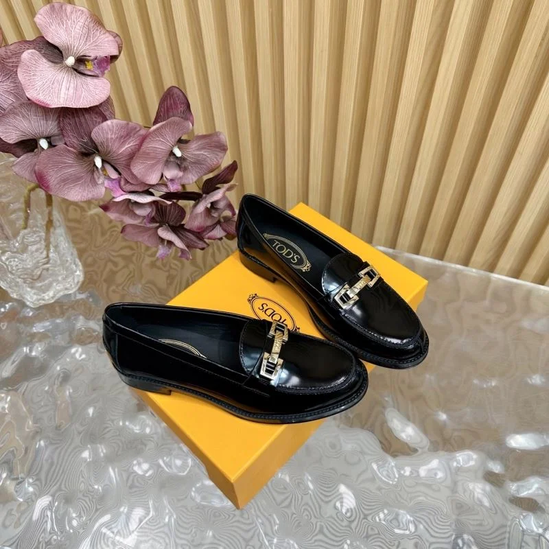 Durable Tods Shoes 8760