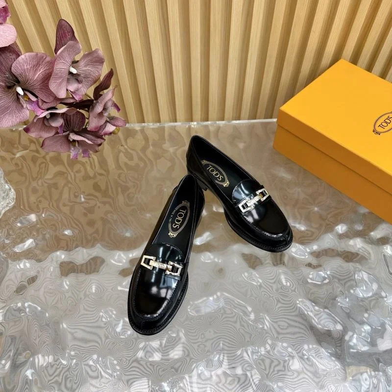 Durable Tods Shoes 8760