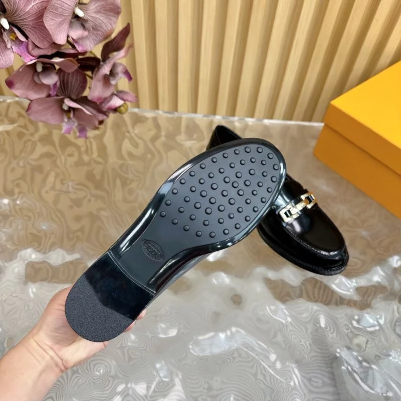 Durable Tods Shoes 8760