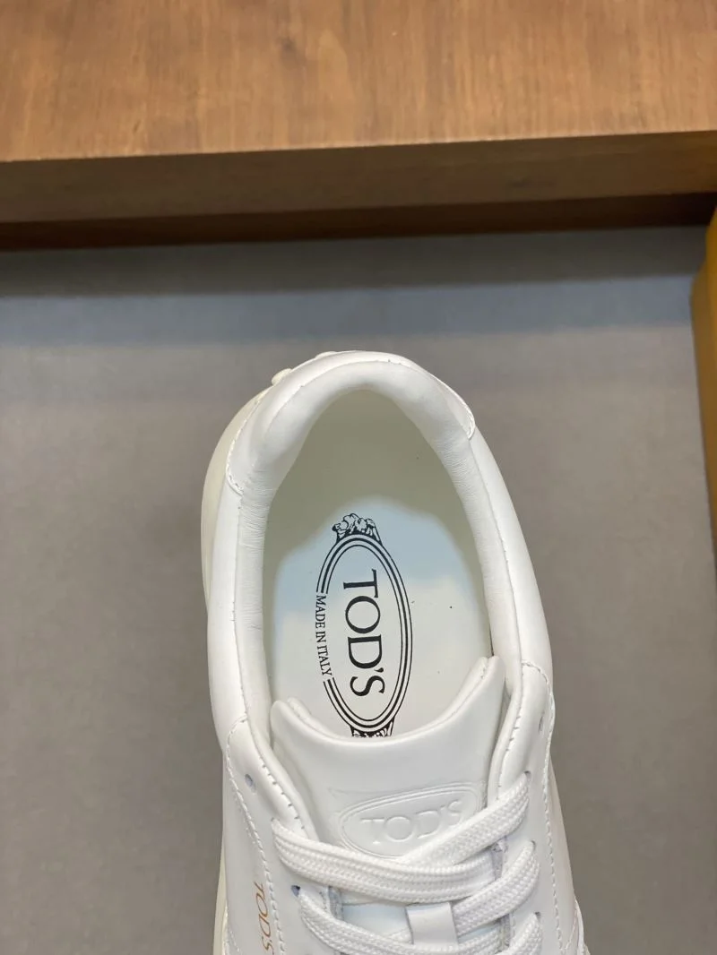 ModernLook Tods Shoes 13347