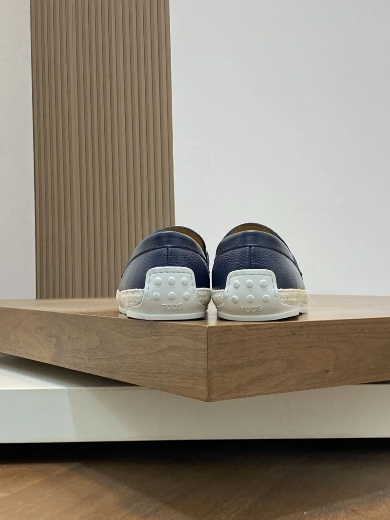 ModernLook Tods Shoes 13338