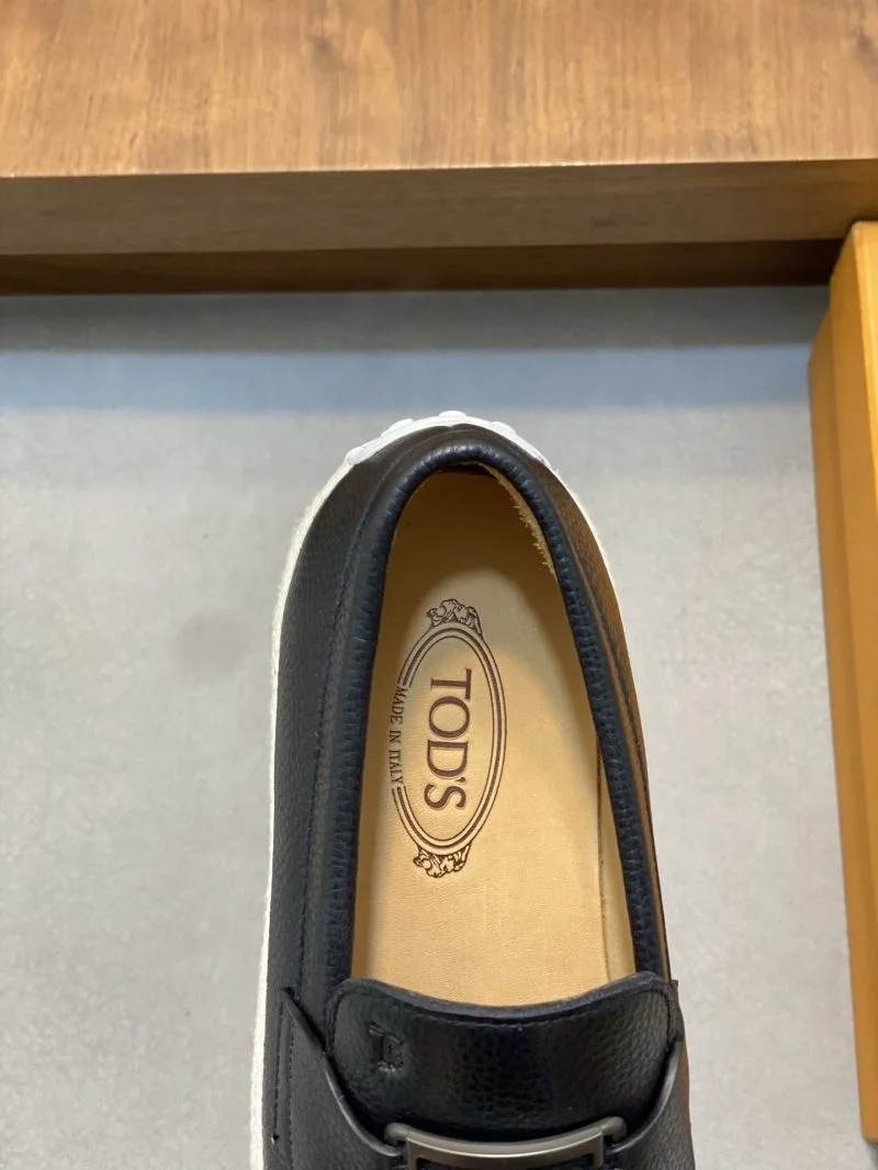Refined Tods Shoes 13337