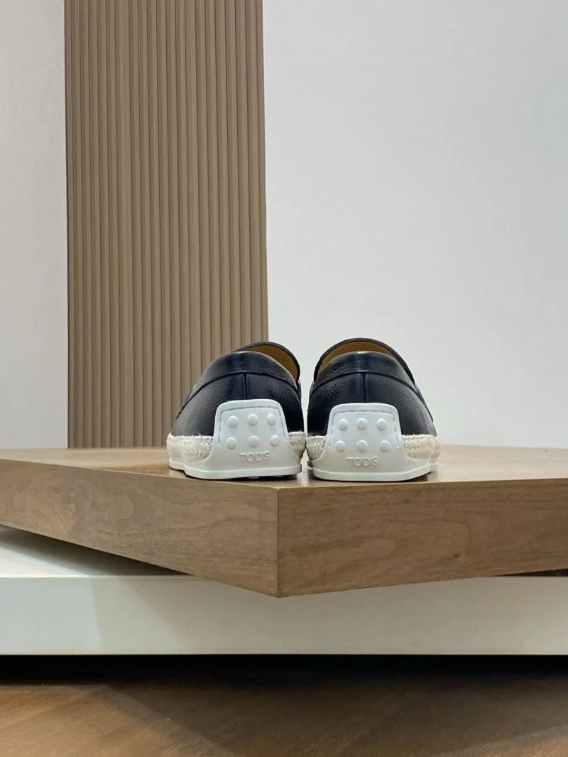 Refined Tods Shoes 13337