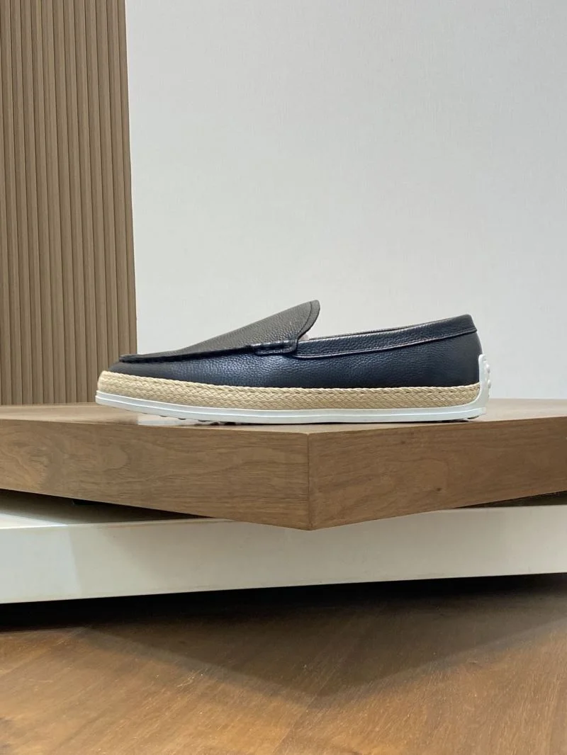 WeatherProof Tods Shoes 13301