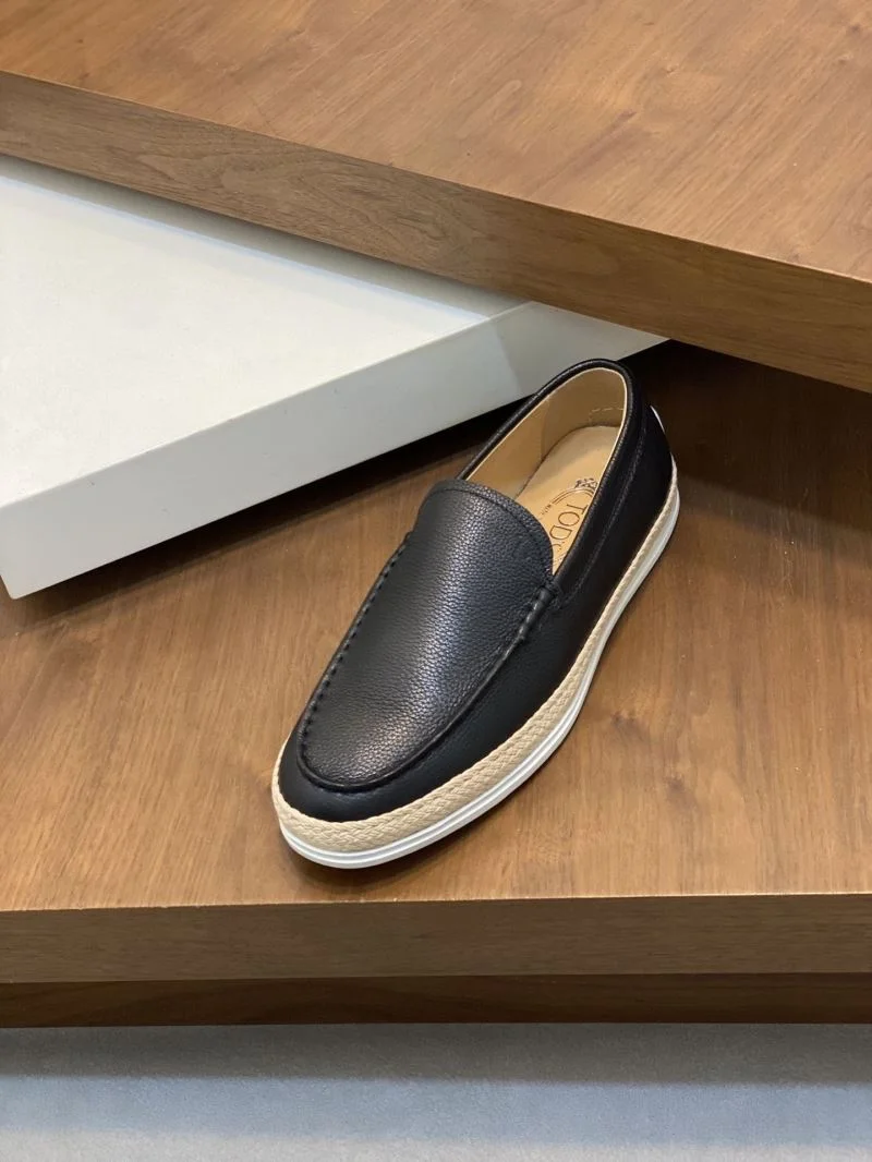 WeatherProof Tods Shoes 13301