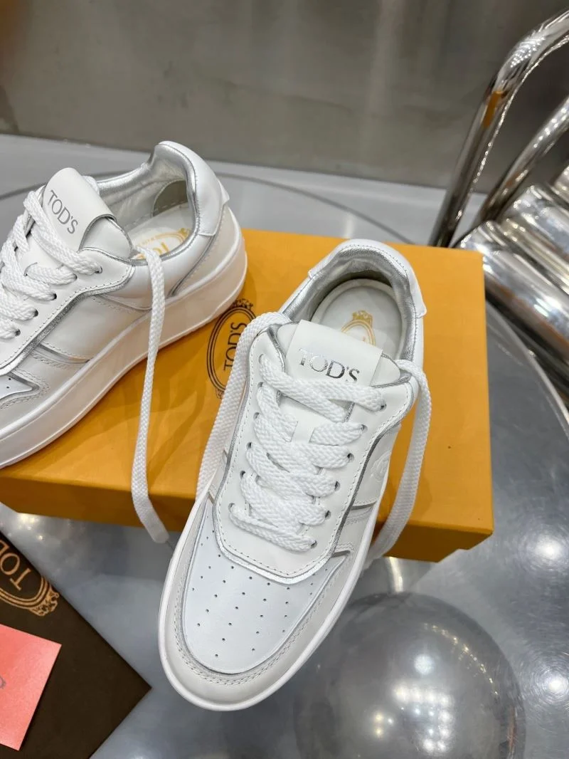 Modern Tods Shoes 5744