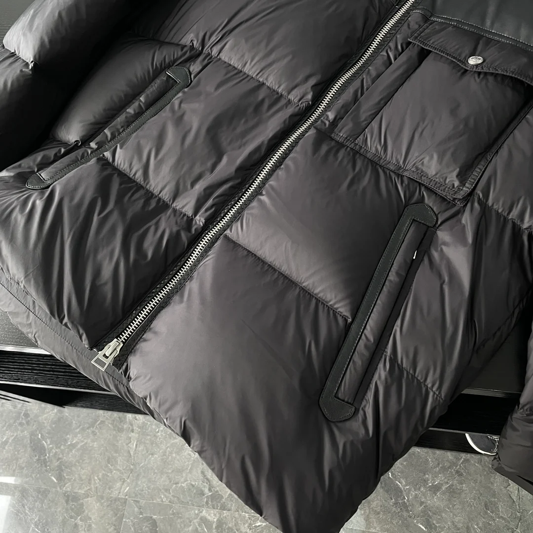 Tom Ford Down Jackets EasyCare 165031