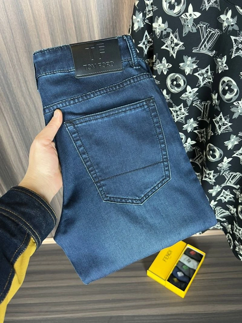 Trendsetting Tom Ford Jeans 162407