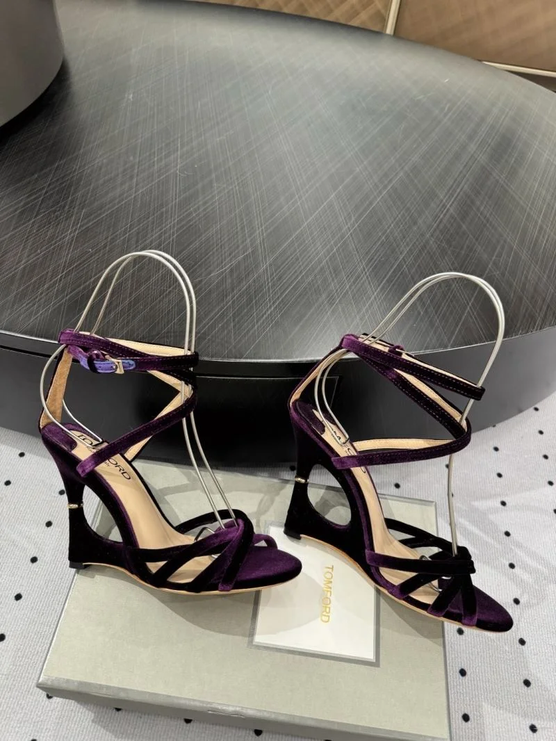 Flexible Tom Ford Sandals 8734